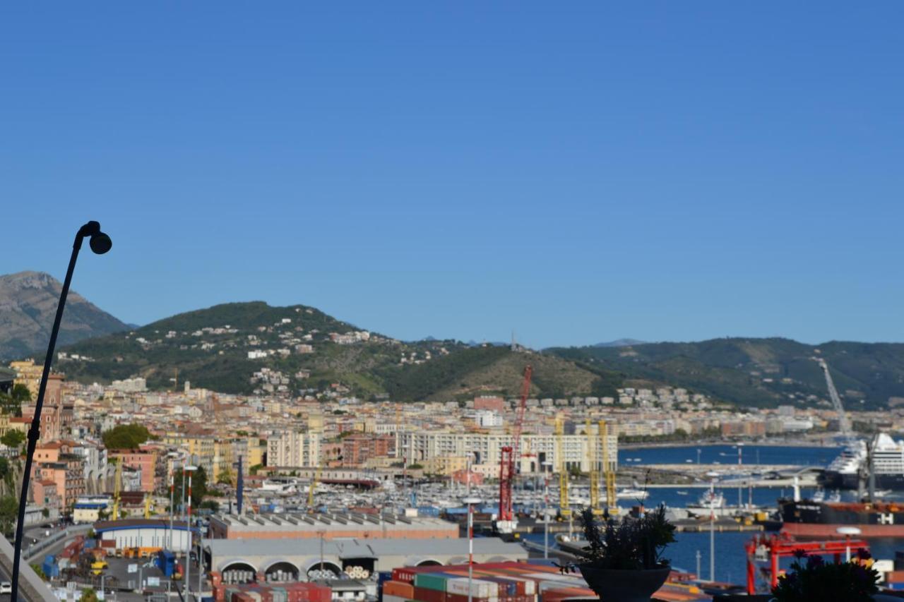 B&B Charming House Salerno Exterior foto