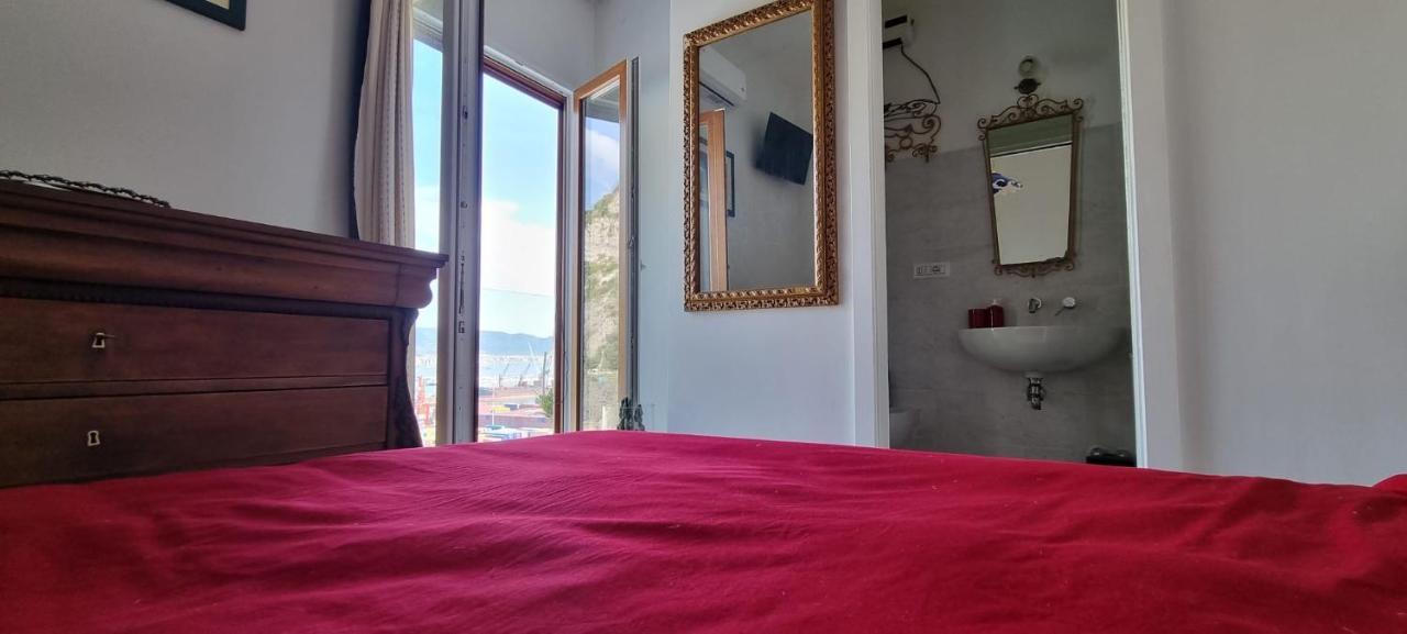 B&B Charming House Salerno Exterior foto